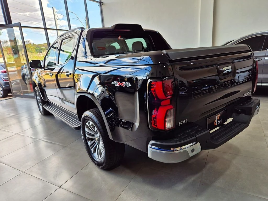 CHEVROLET S10