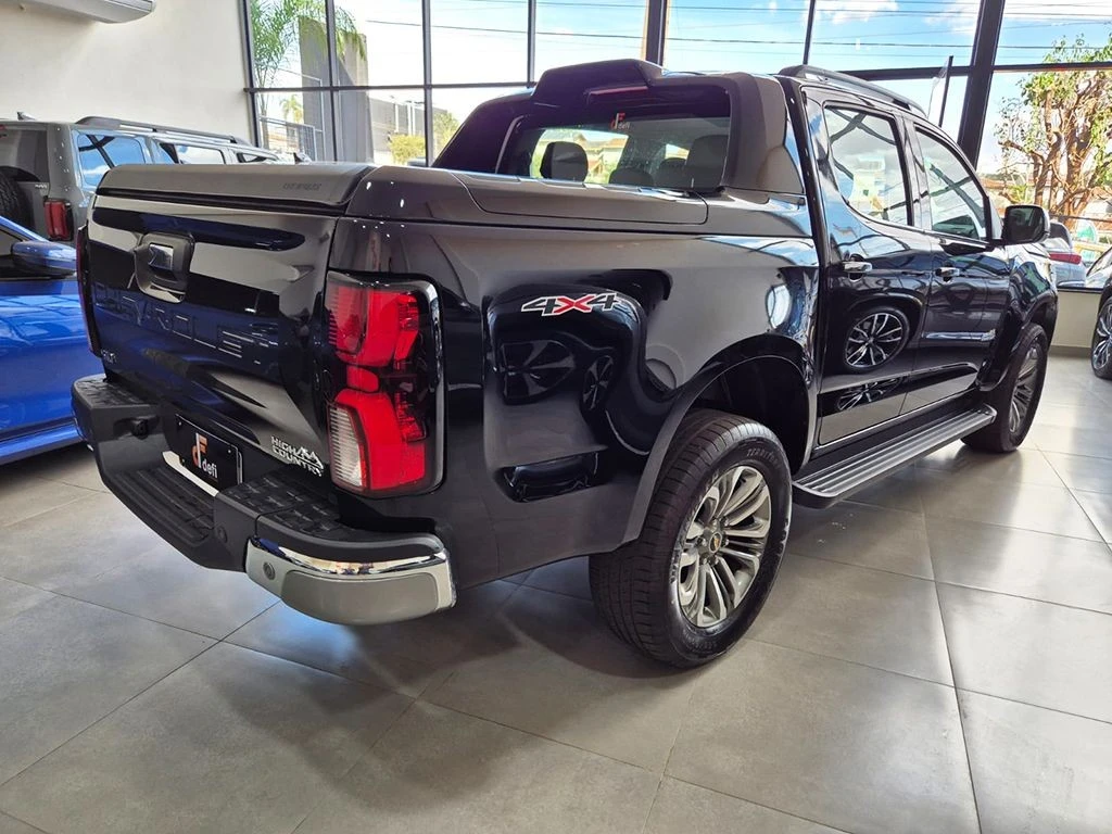 CHEVROLET S10