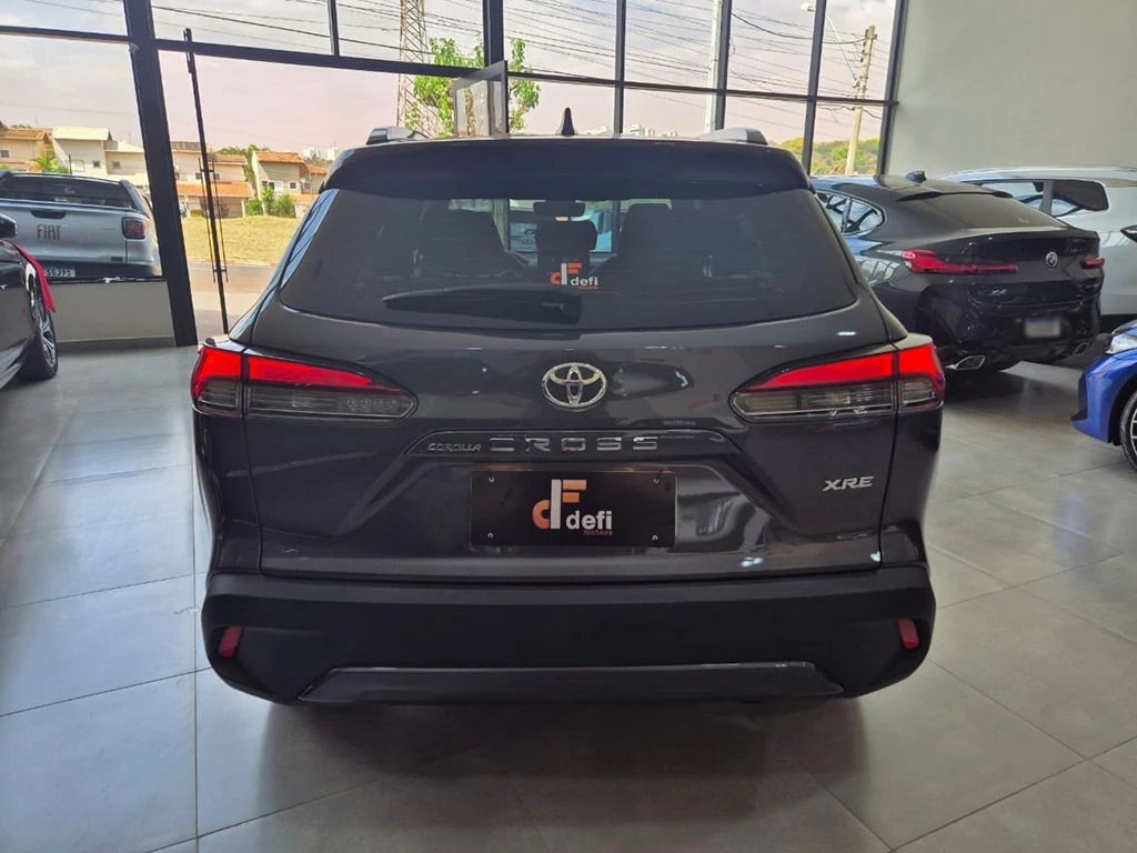 TOYOTA COROLLA CROSS