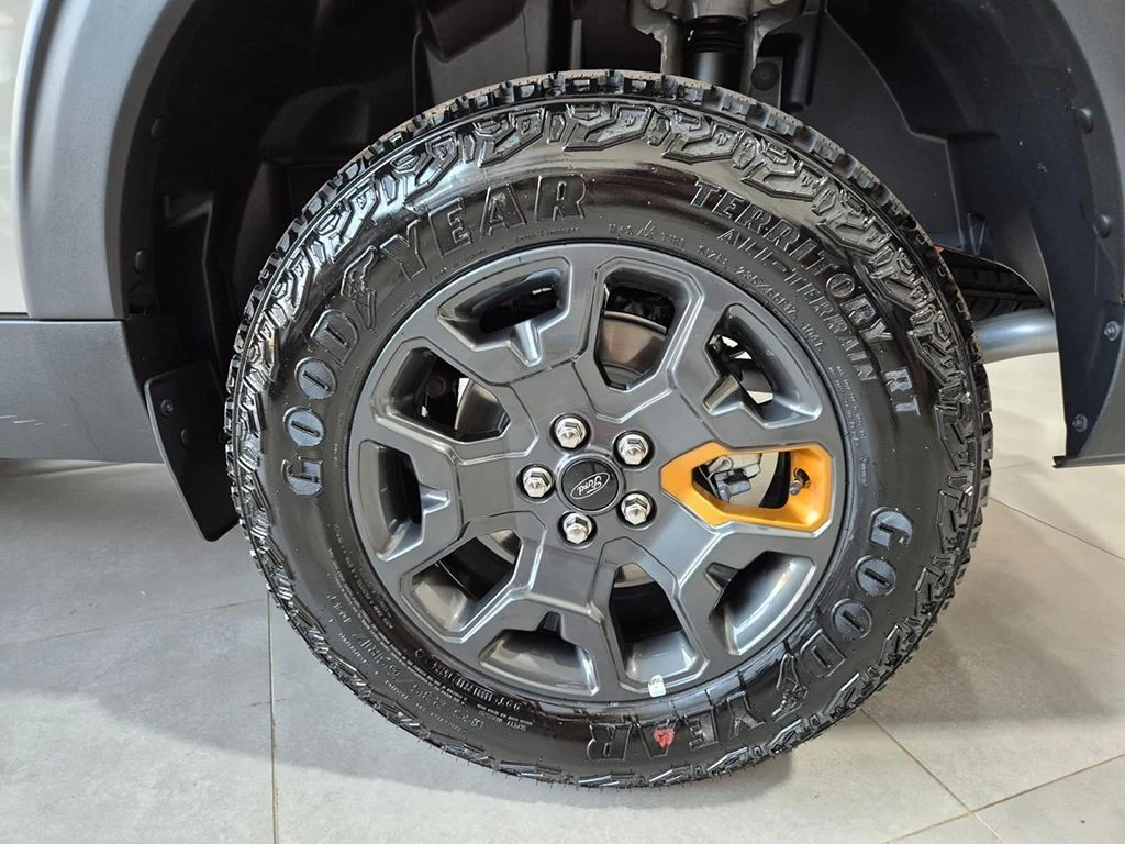 FORD MAVERICK
