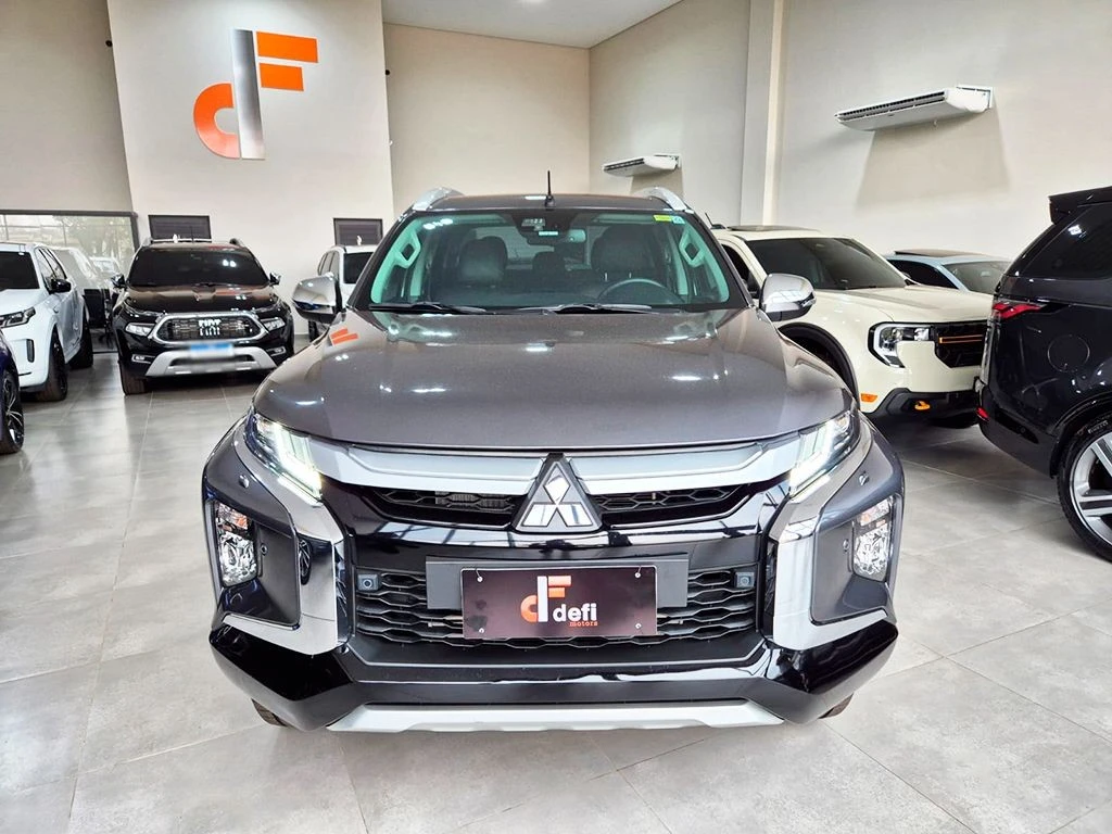 MITSUBISHI L200 TRITON