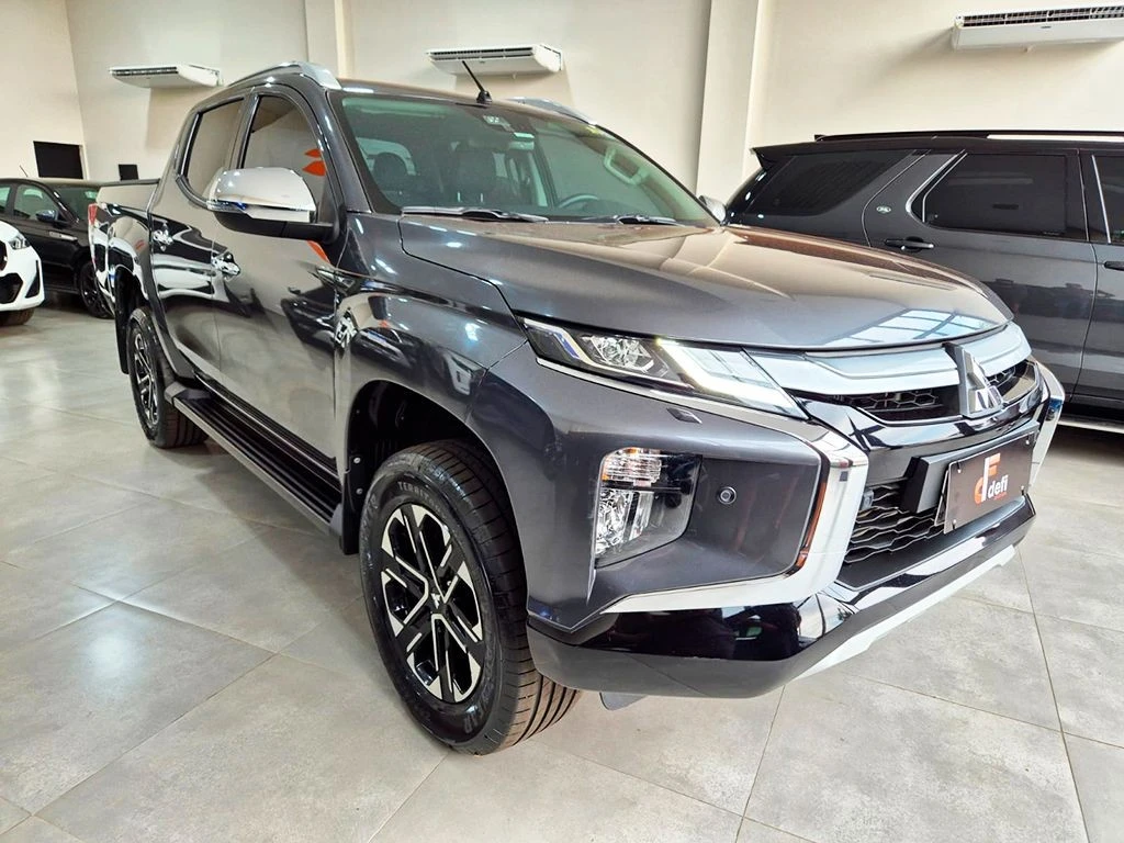 MITSUBISHI L200 TRITON