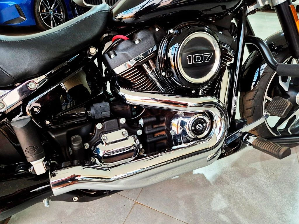 HARLEY-DAVIDSON SPORT GLIDE