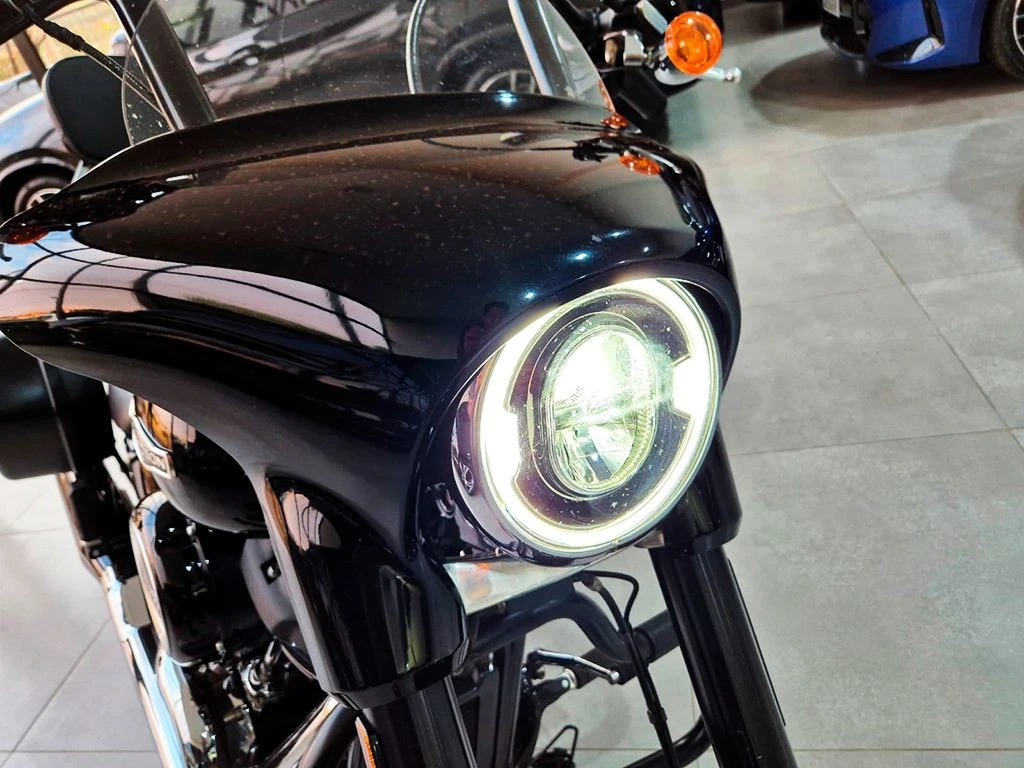 HARLEY-DAVIDSON SPORT GLIDE