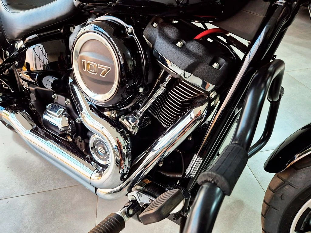 HARLEY-DAVIDSON SPORT GLIDE
