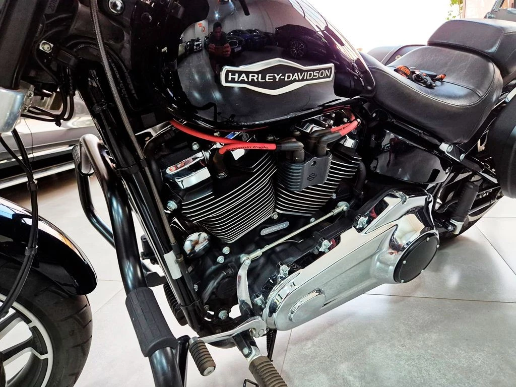HARLEY-DAVIDSON SPORT GLIDE