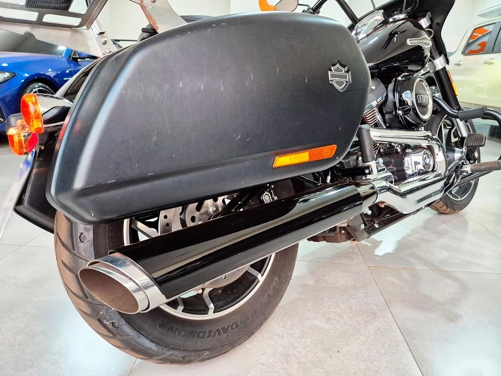 HARLEY-DAVIDSON SPORT GLIDE