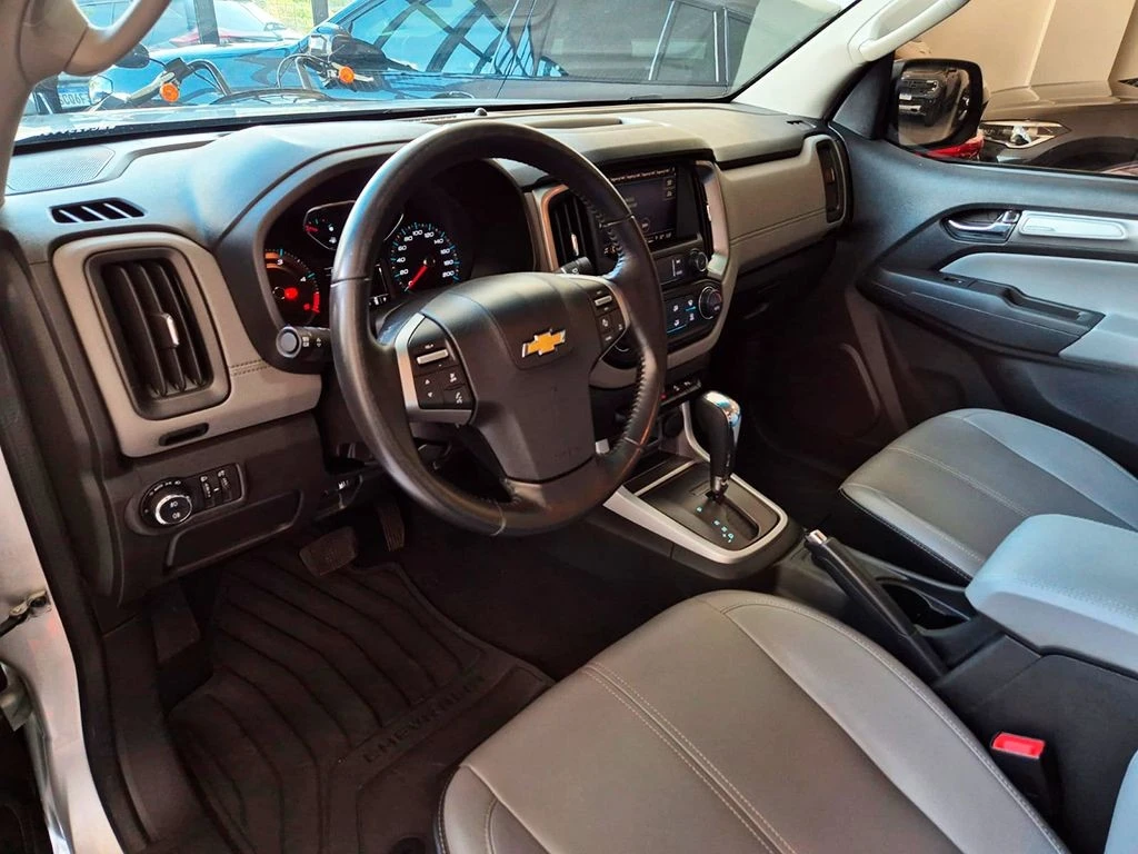 CHEVROLET S10