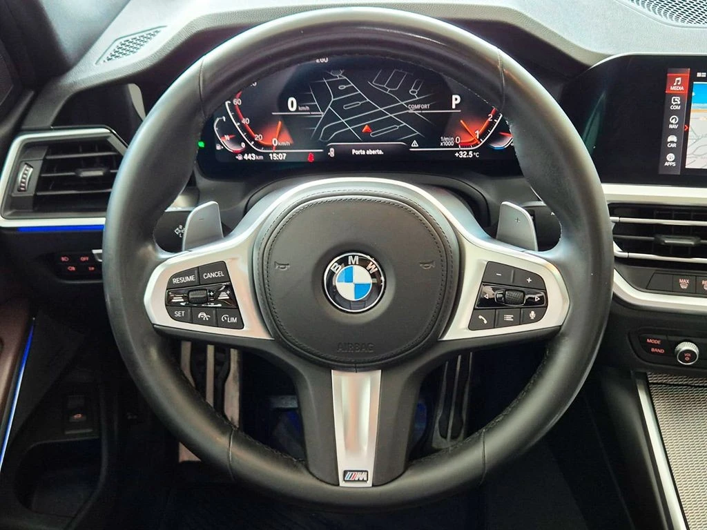 BMW 320I