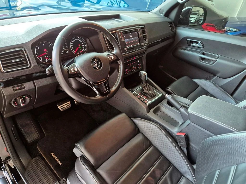 VOLKSWAGEN AMAROK