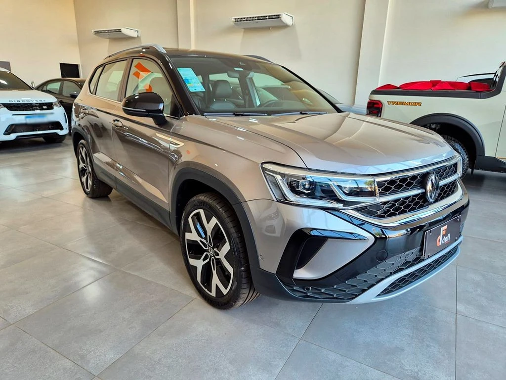 VOLKSWAGEN TAOS