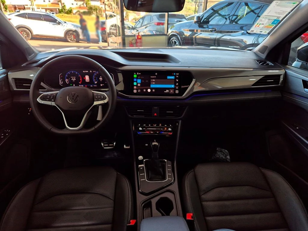 VOLKSWAGEN TAOS