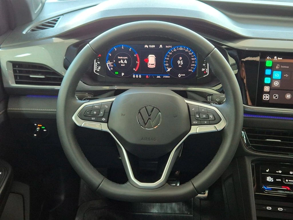 VOLKSWAGEN TAOS