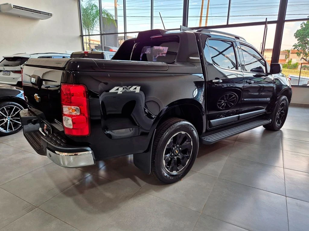 CHEVROLET S10