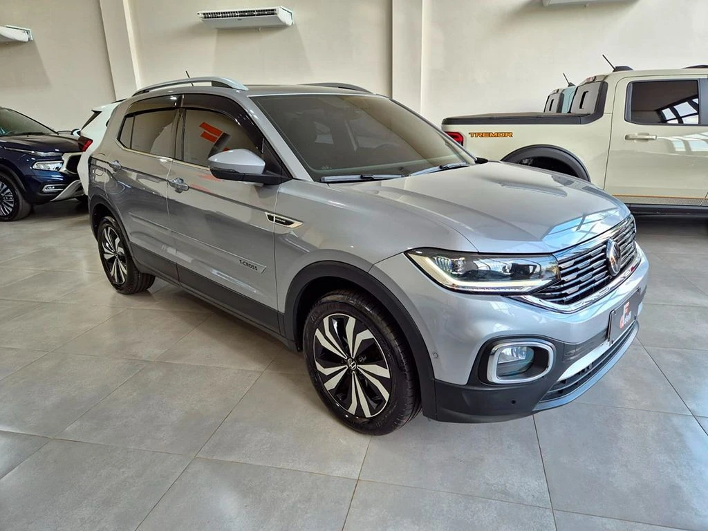 VOLKSWAGEN T-CROSS