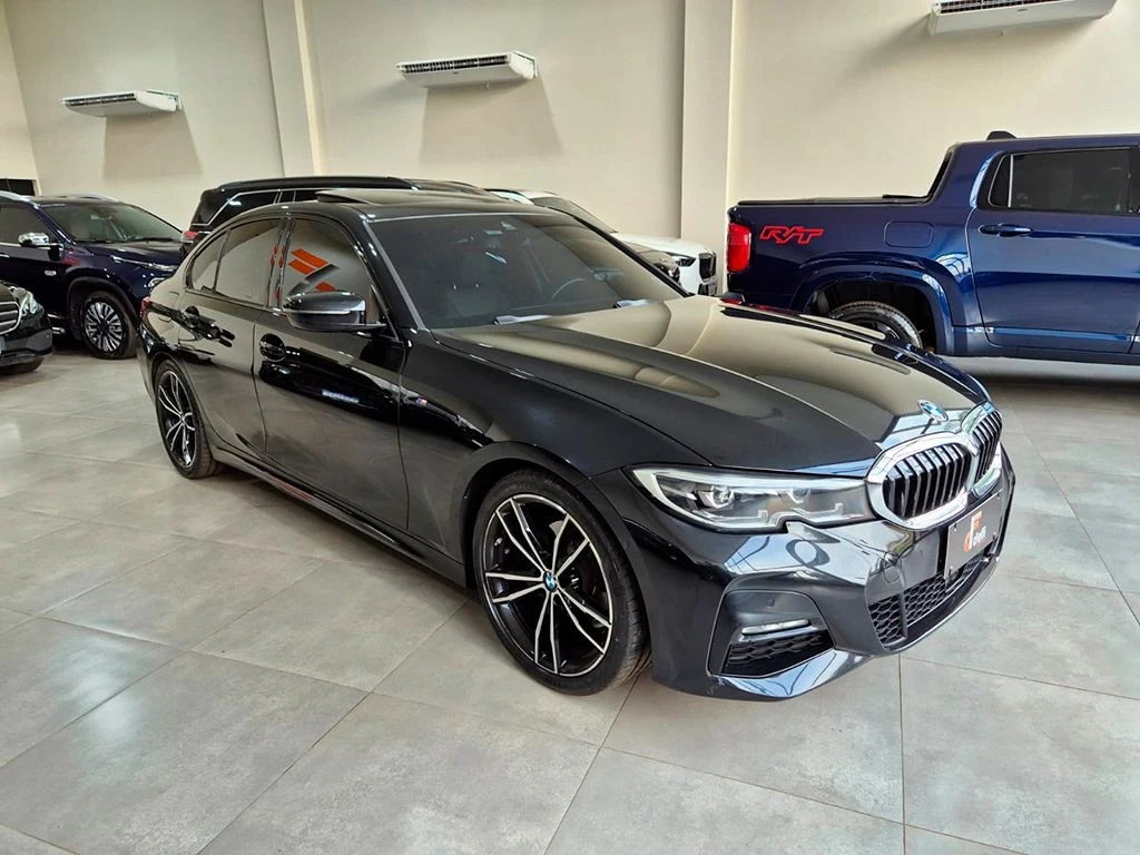 BMW 320i