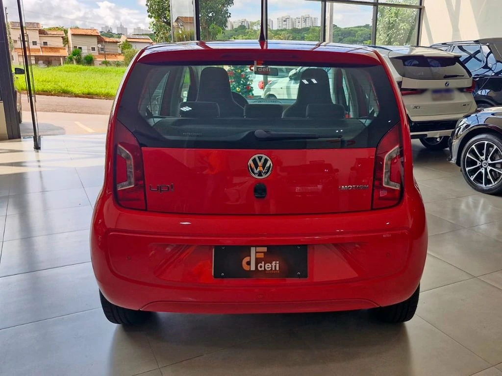 VOLKSWAGEN UP