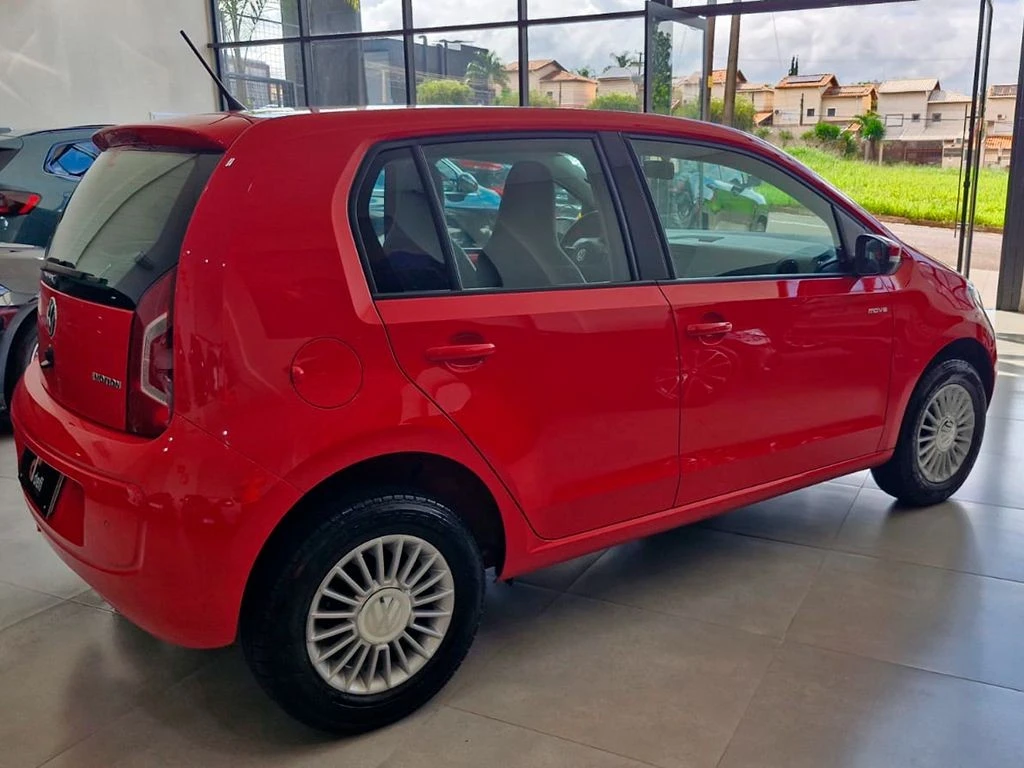VOLKSWAGEN UP