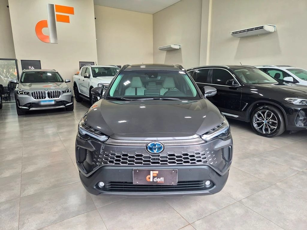 TOYOTA COROLLA CROSS