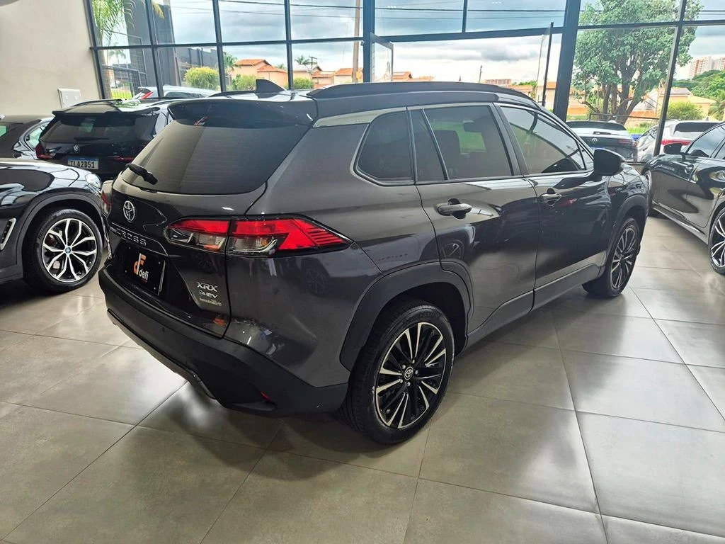 TOYOTA COROLLA CROSS