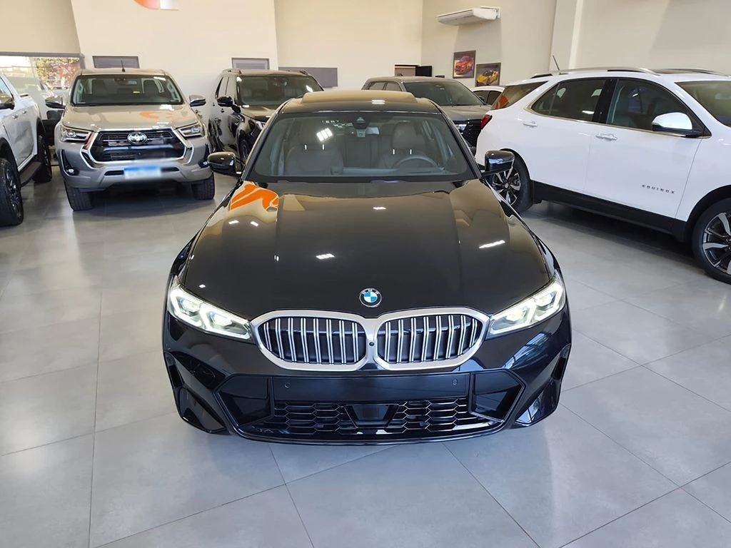 BMW 320i