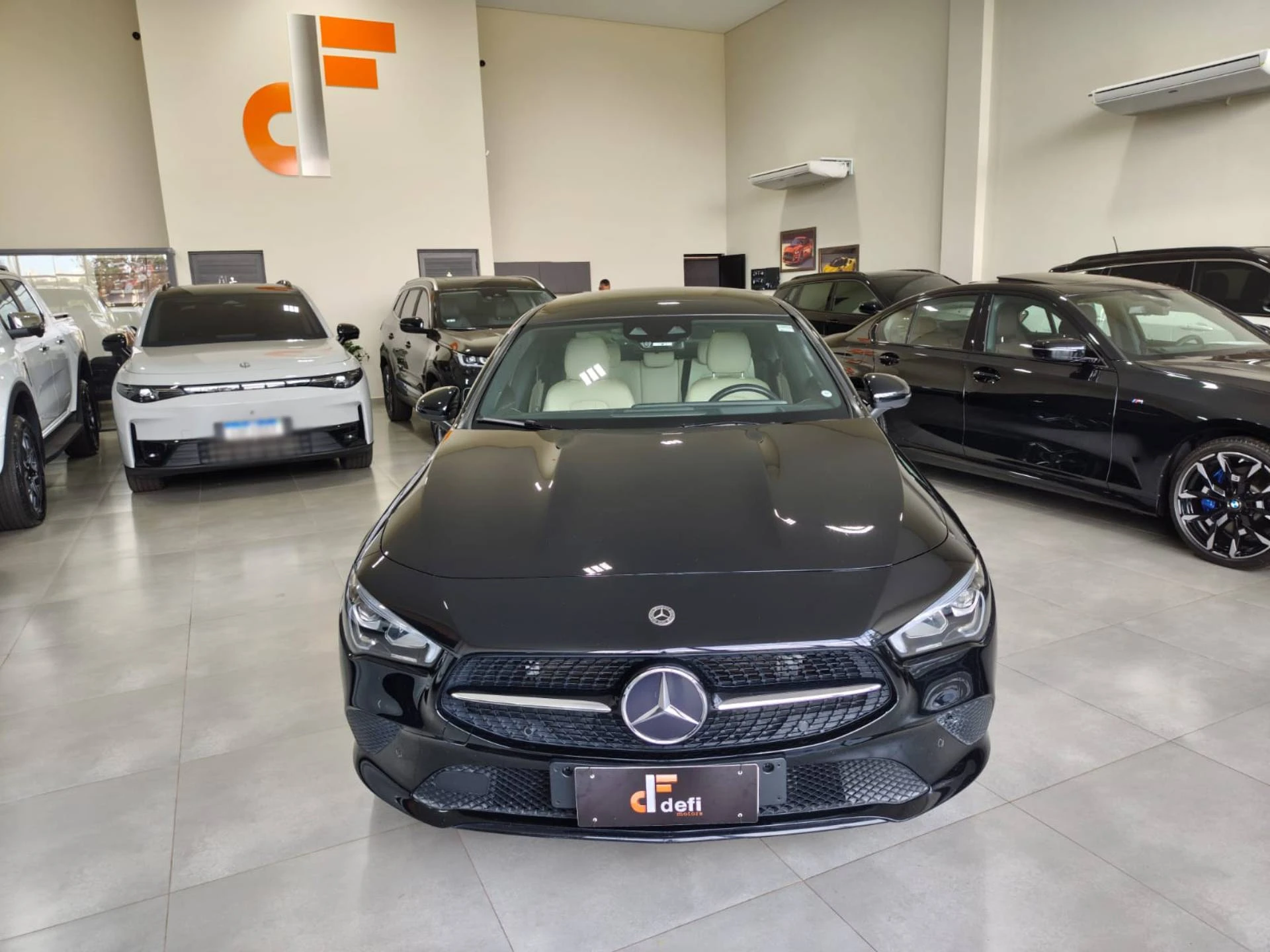 MERCEDES-BENZ CLA 250
