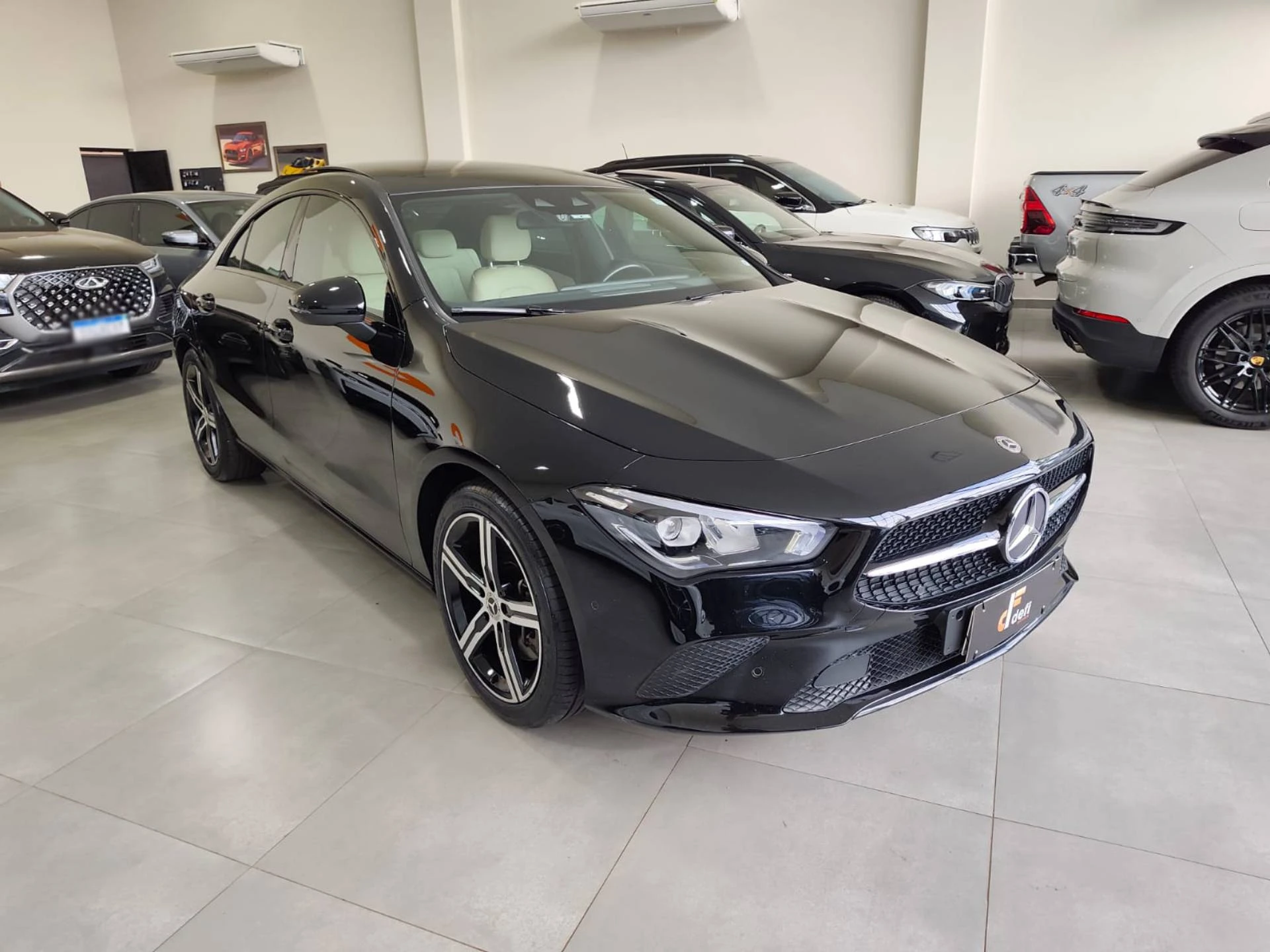 MERCEDES-BENZ CLA 250