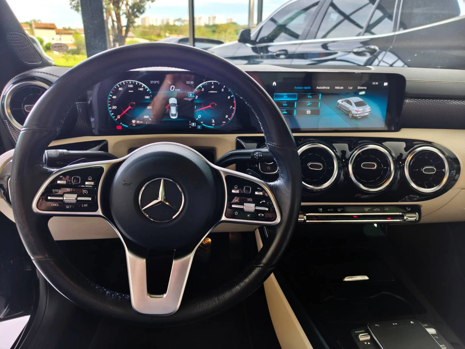 MERCEDES-BENZ CLA 250