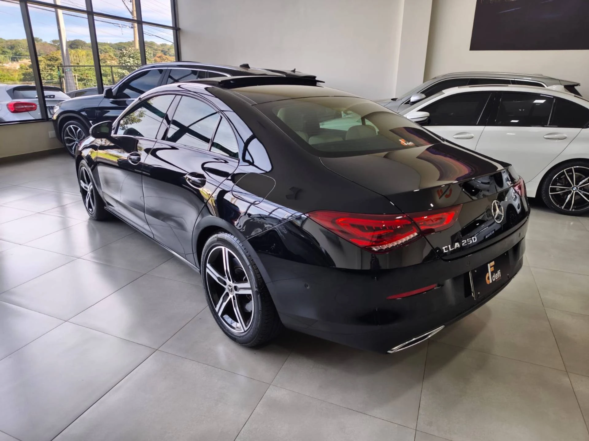 MERCEDES-BENZ CLA 250