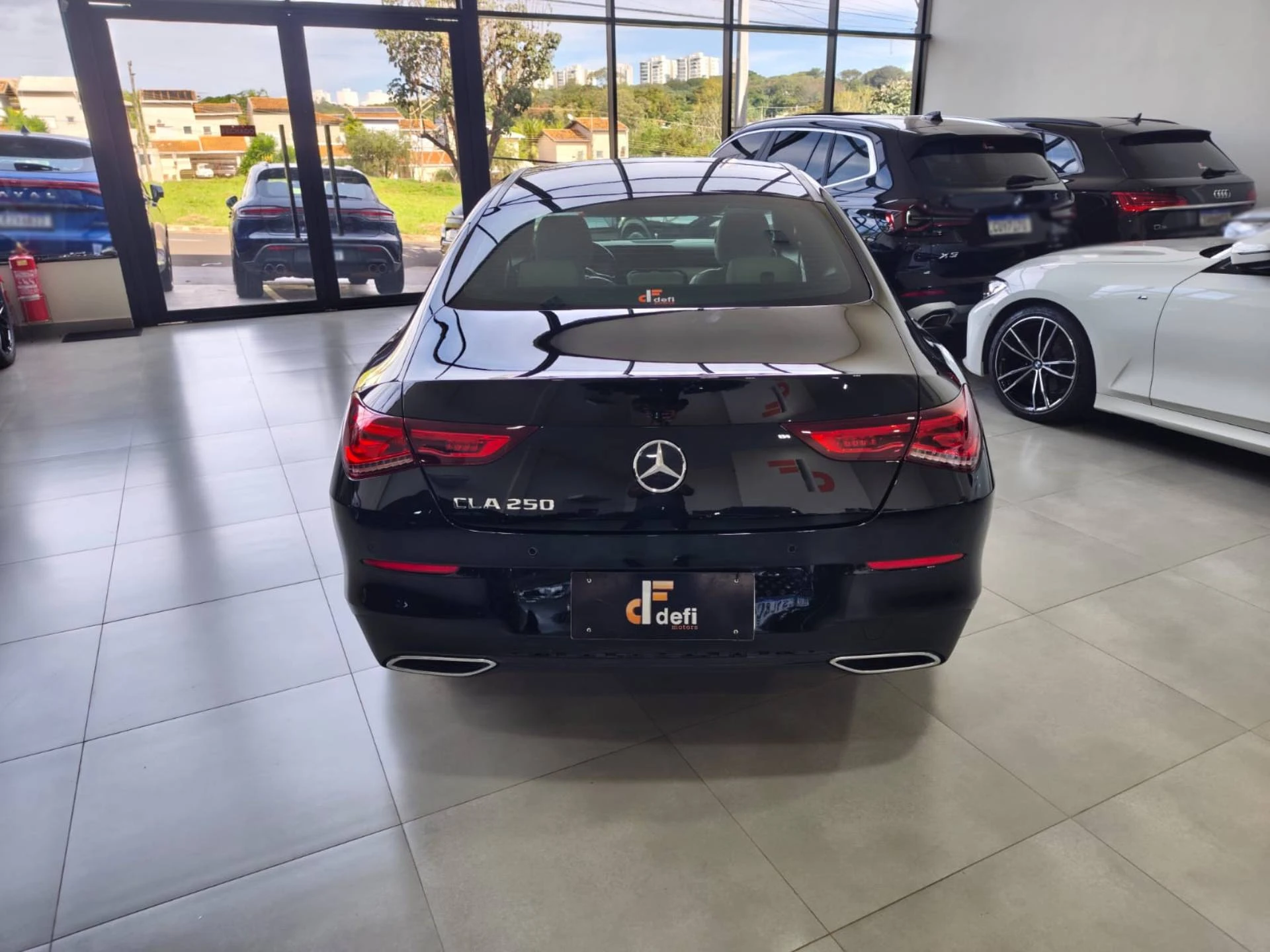 MERCEDES-BENZ CLA 250