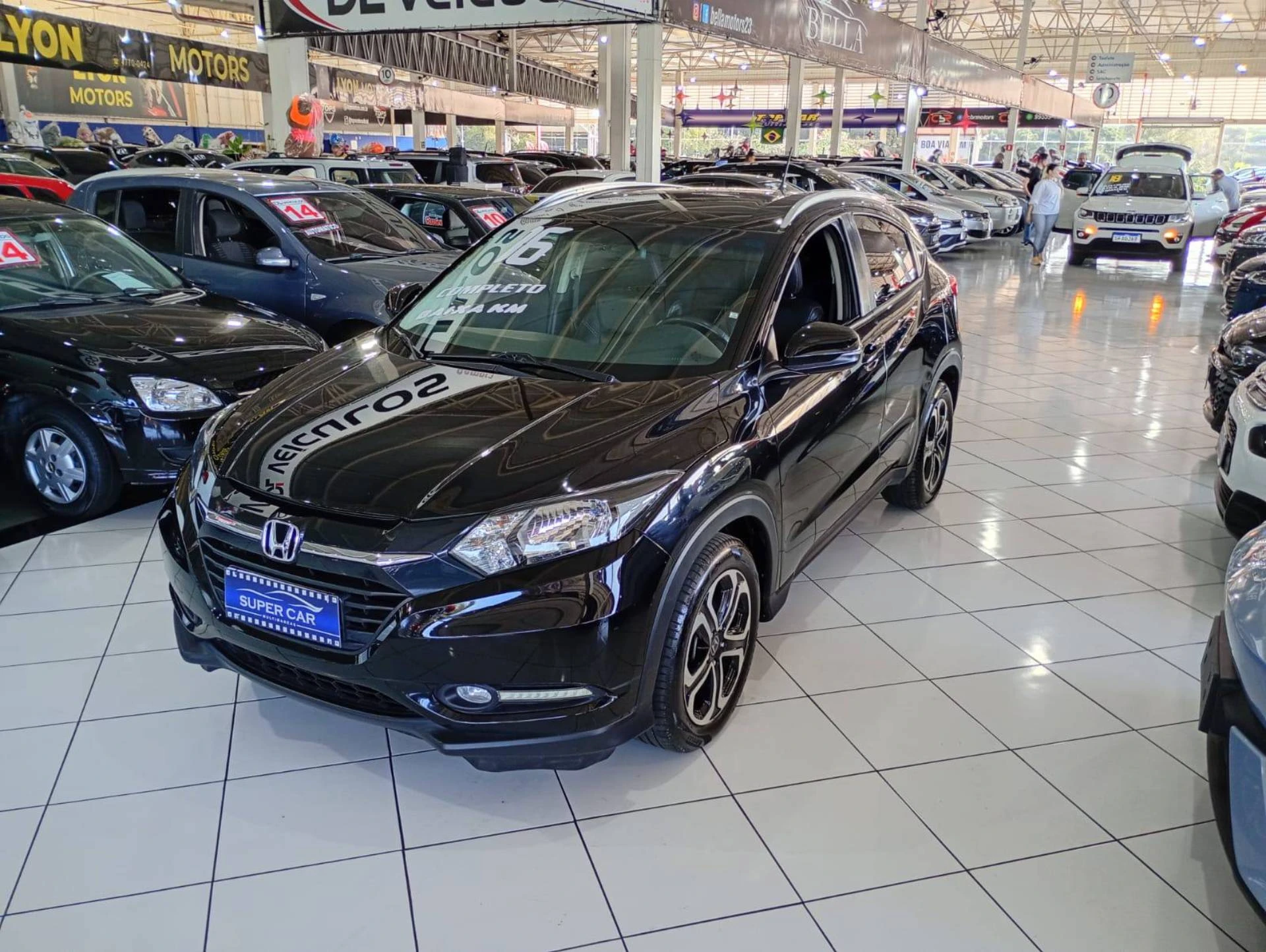 HR-V