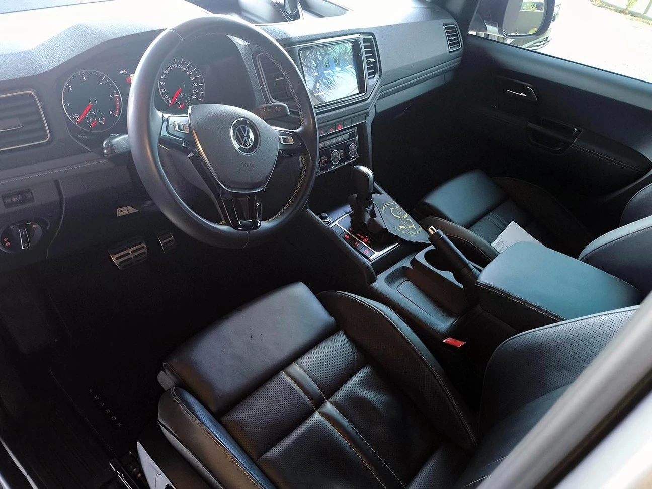 VOLKSWAGEN AMAROK