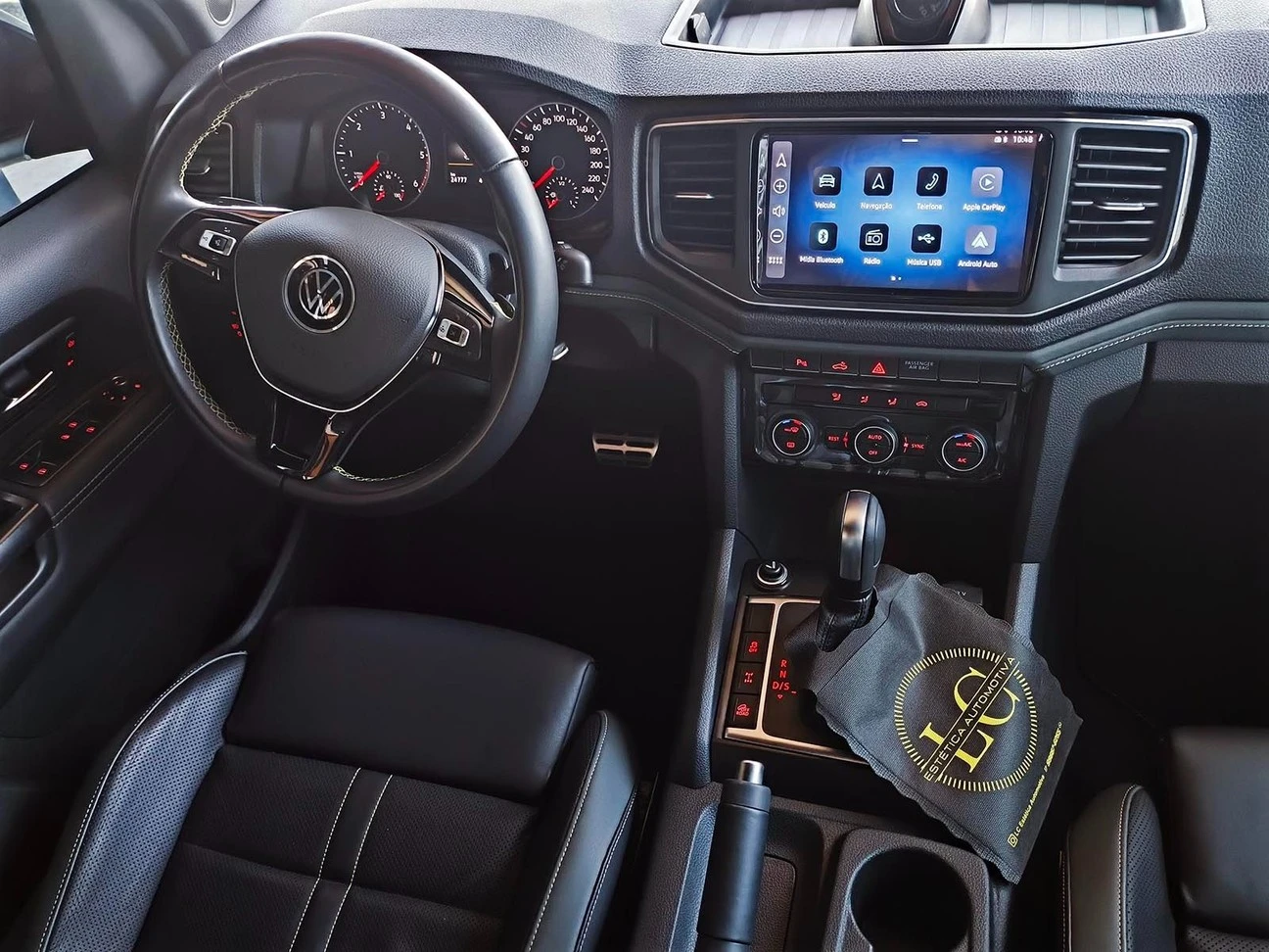 VOLKSWAGEN AMAROK