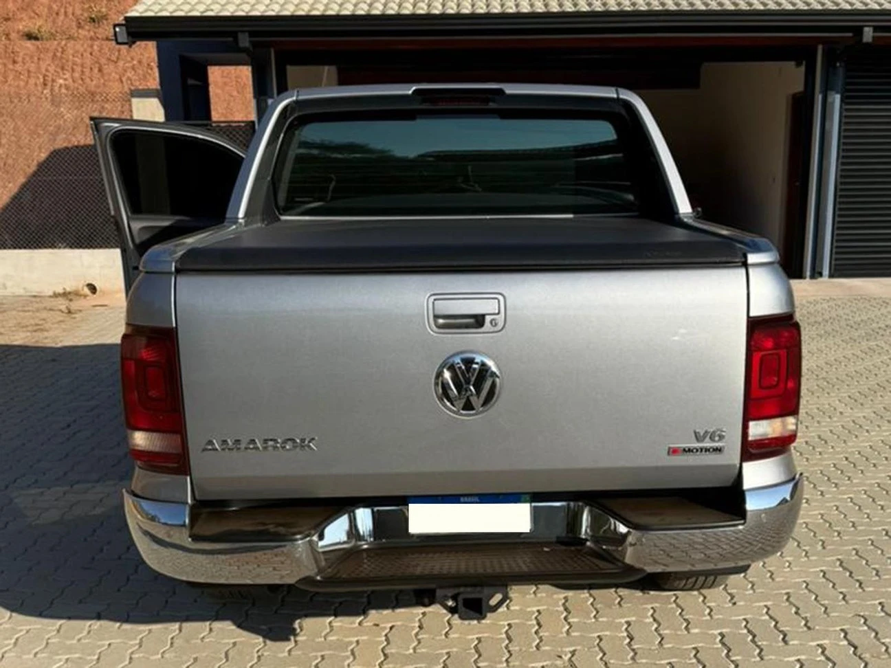 VOLKSWAGEN AMAROK