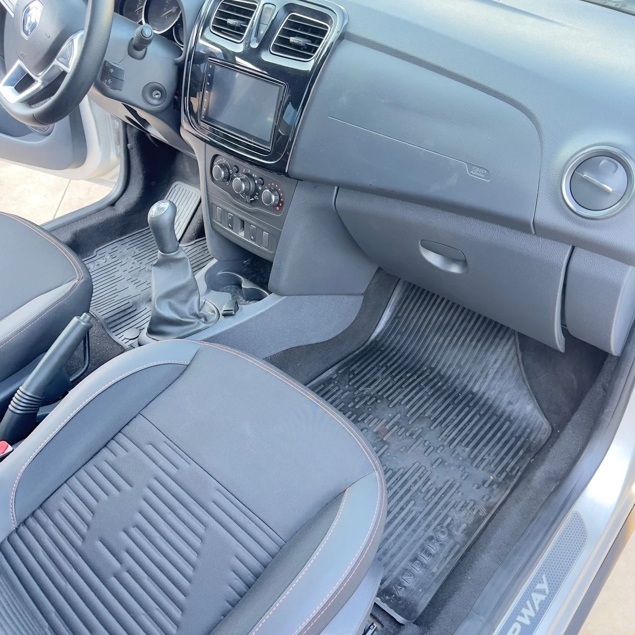 RENAULT SCENIC