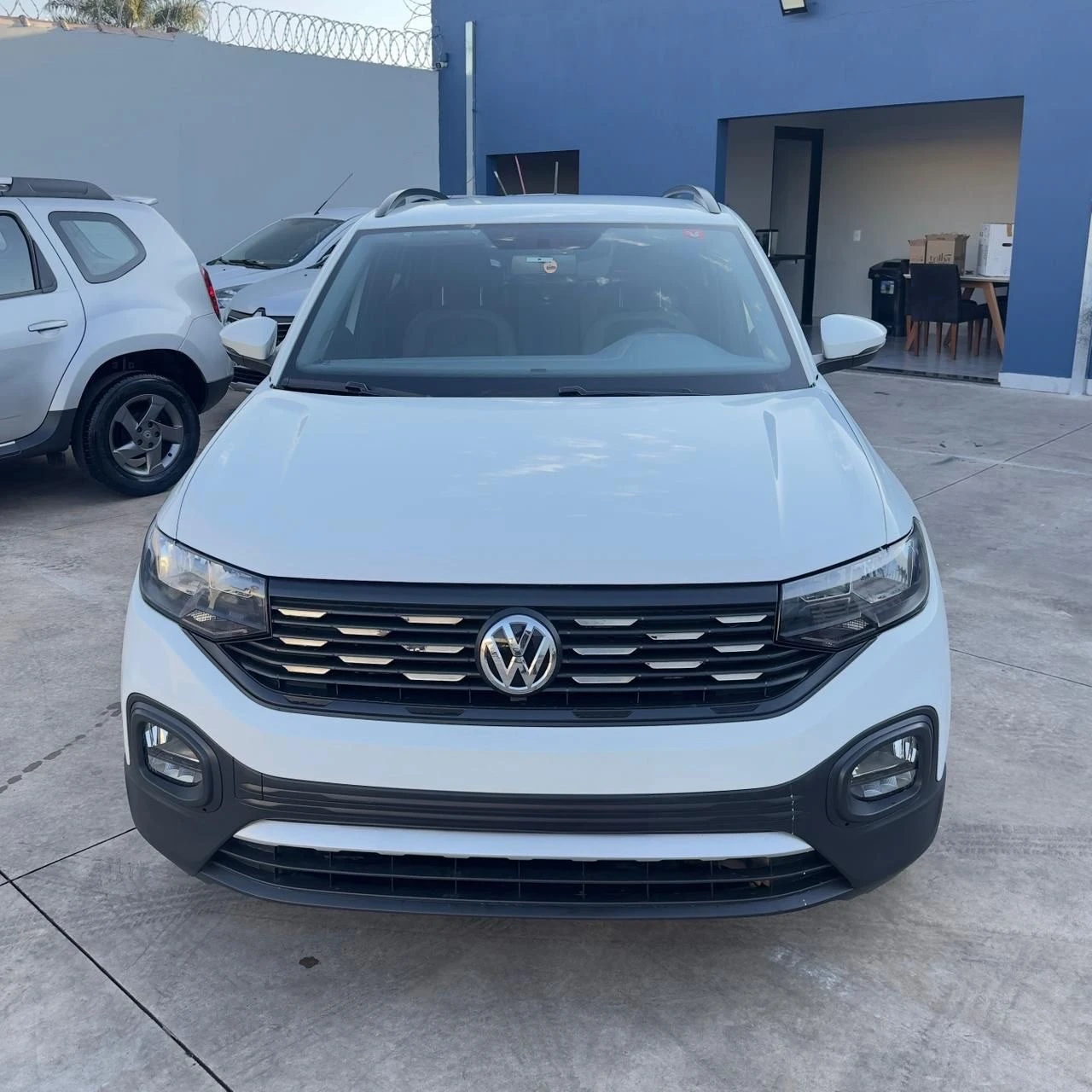 VOLKSWAGEN T-CROSS