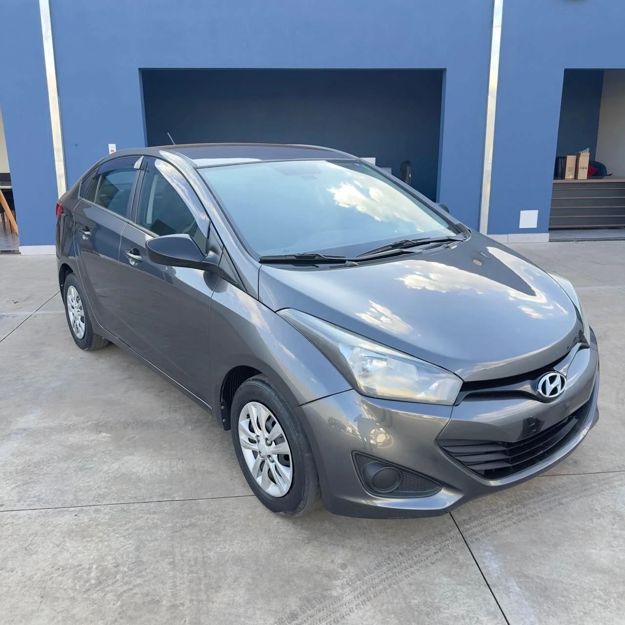 HYUNDAI HB20S