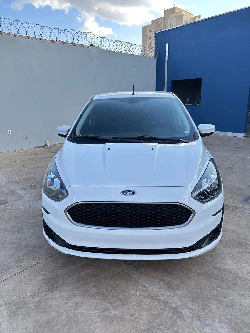 FORD KA