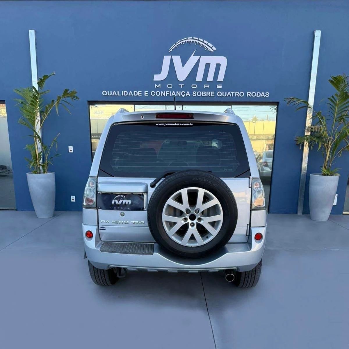 MITSUBISHI PAJERO TR4