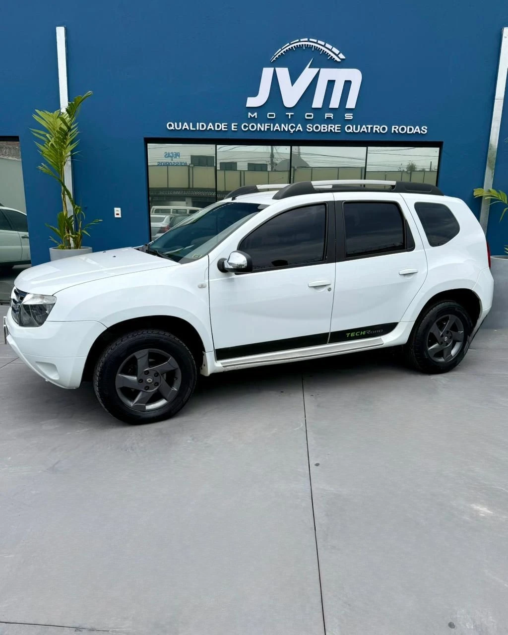 RENAULT DUSTER