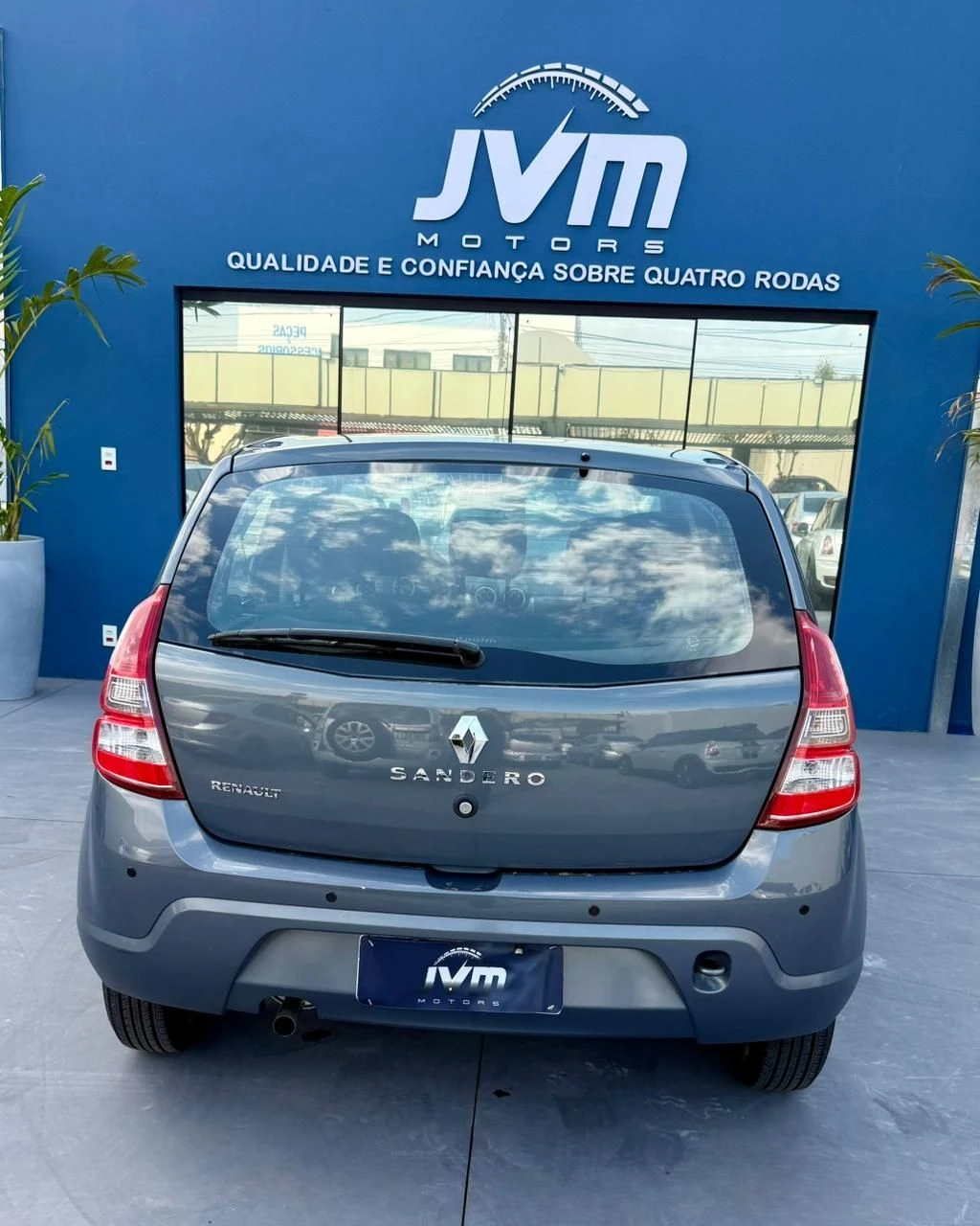 RENAULT SANDERO