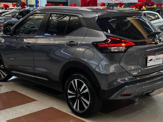NISSAN KICKS