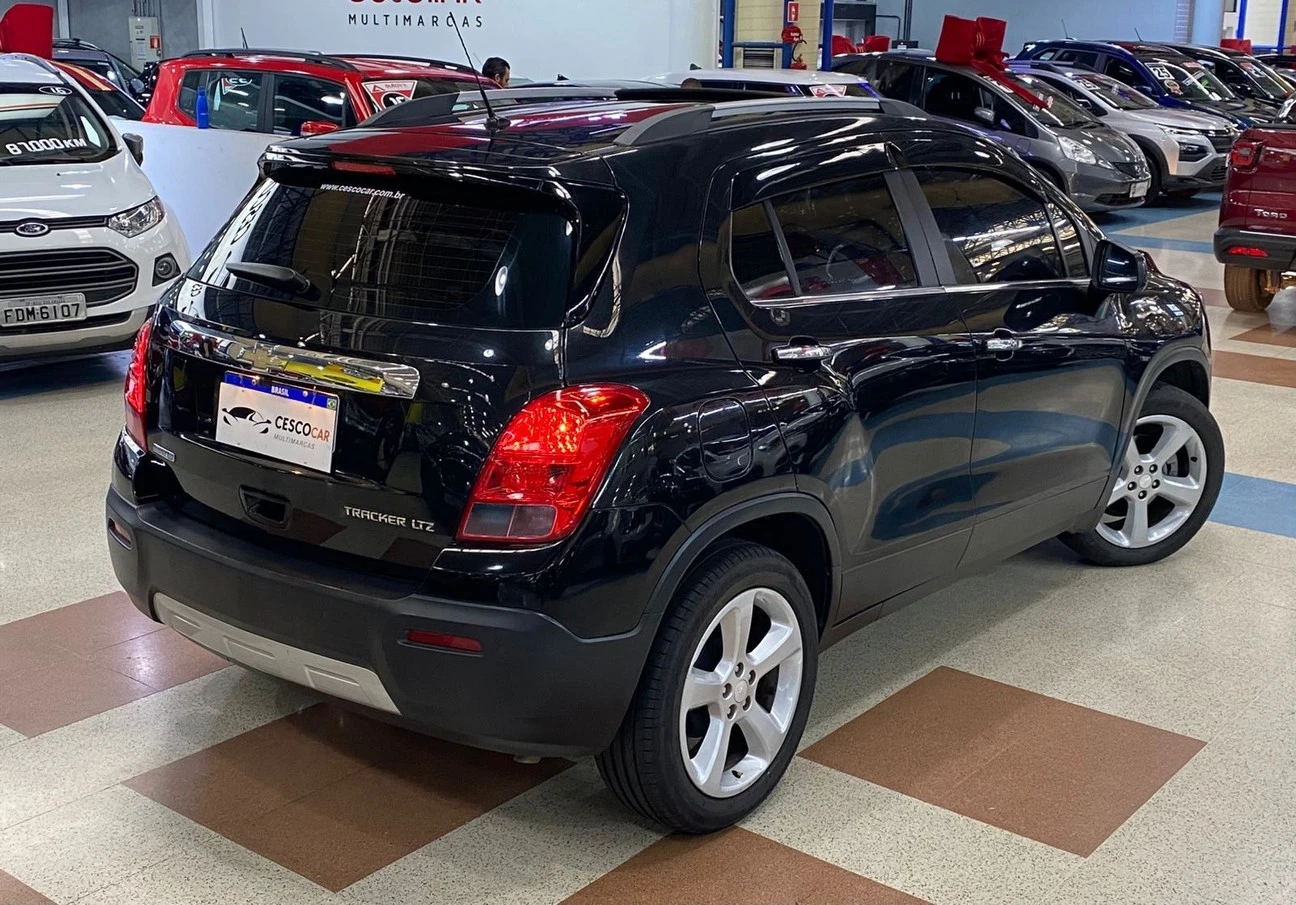 CHEVROLET TRACKER