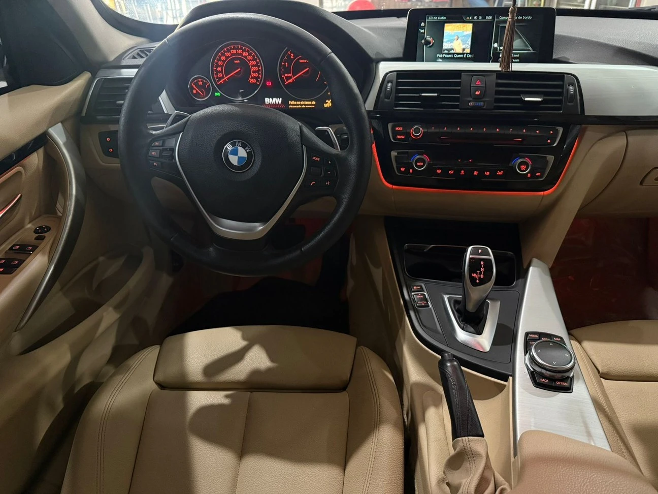 BMW 328i