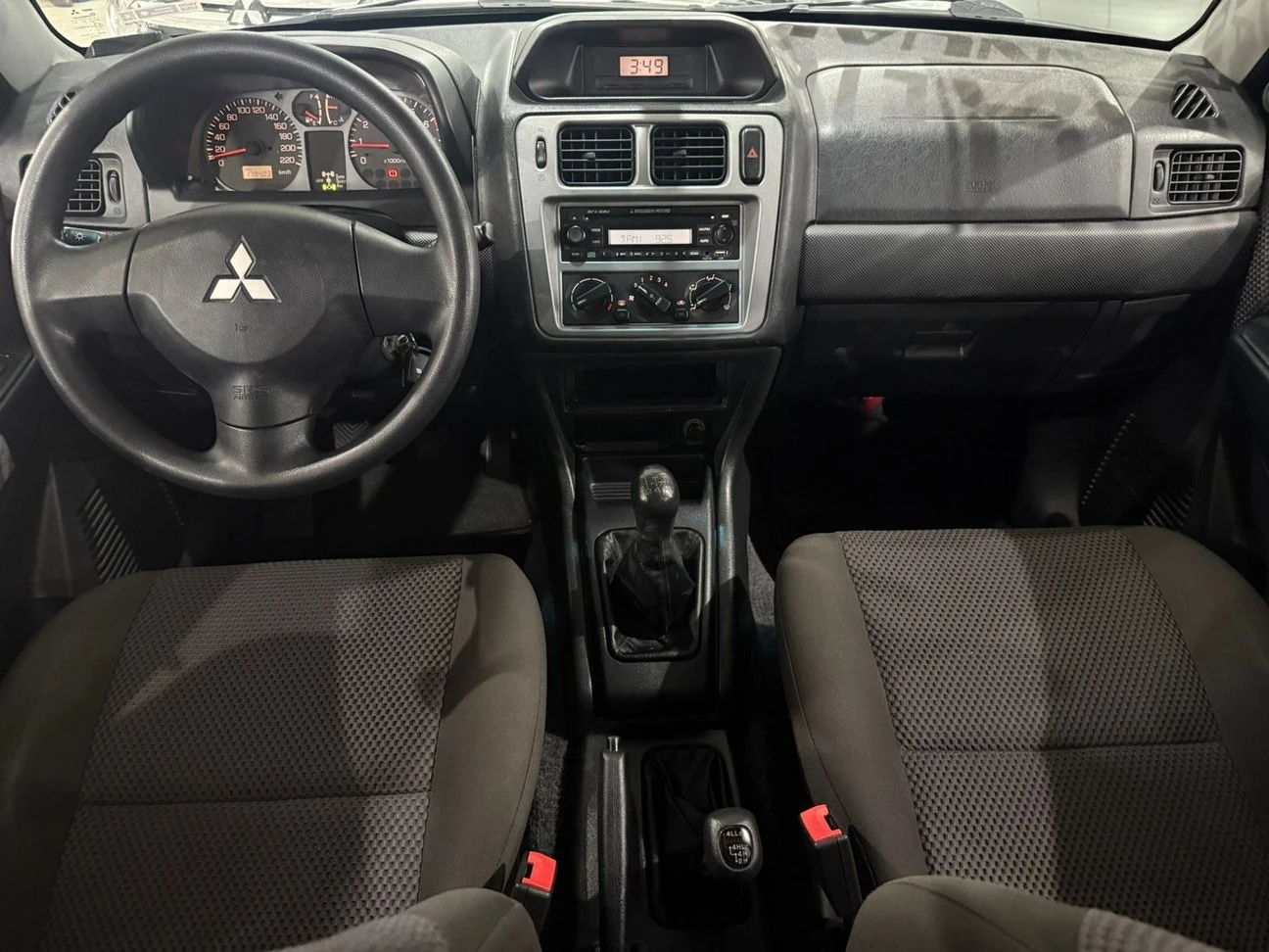 MITSUBISHI PAJERO TR4