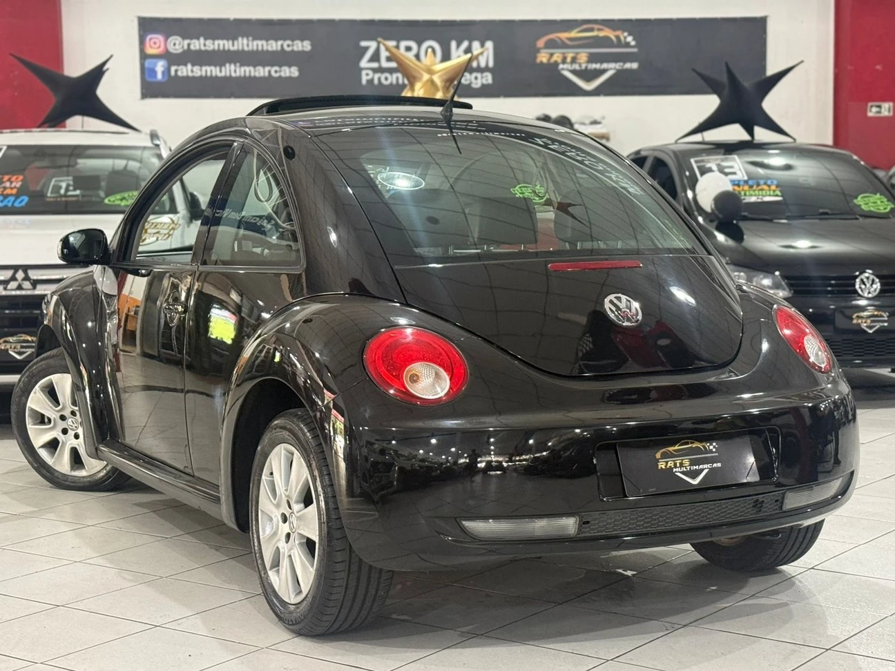 VOLKSWAGEN NEW BEETLE