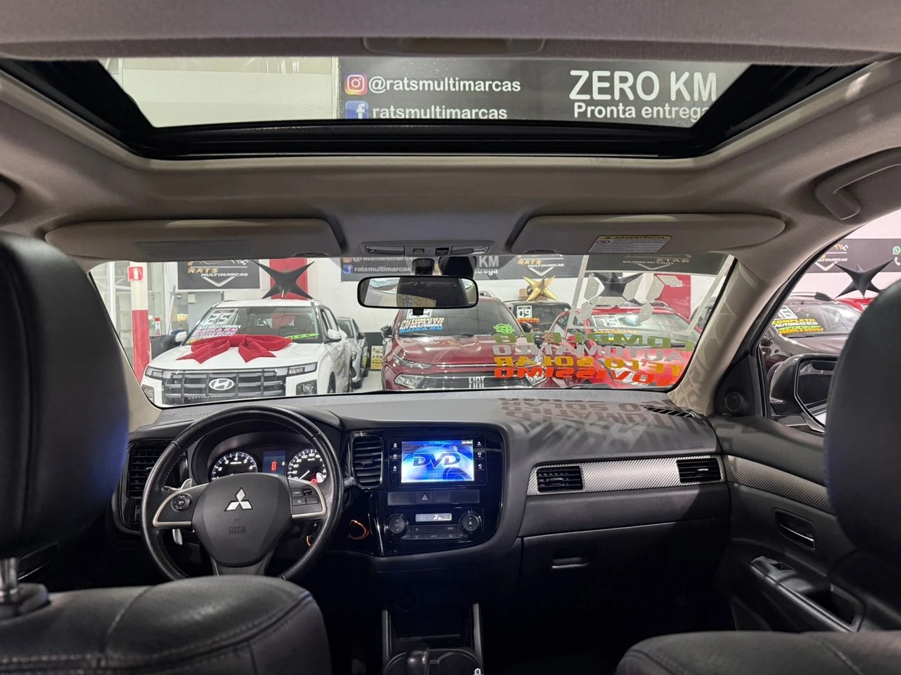 MITSUBISHI OUTLANDER