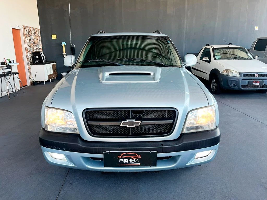 CHEVROLET S10