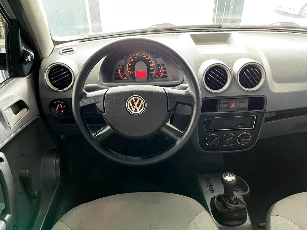 VOLKSWAGEN GOL