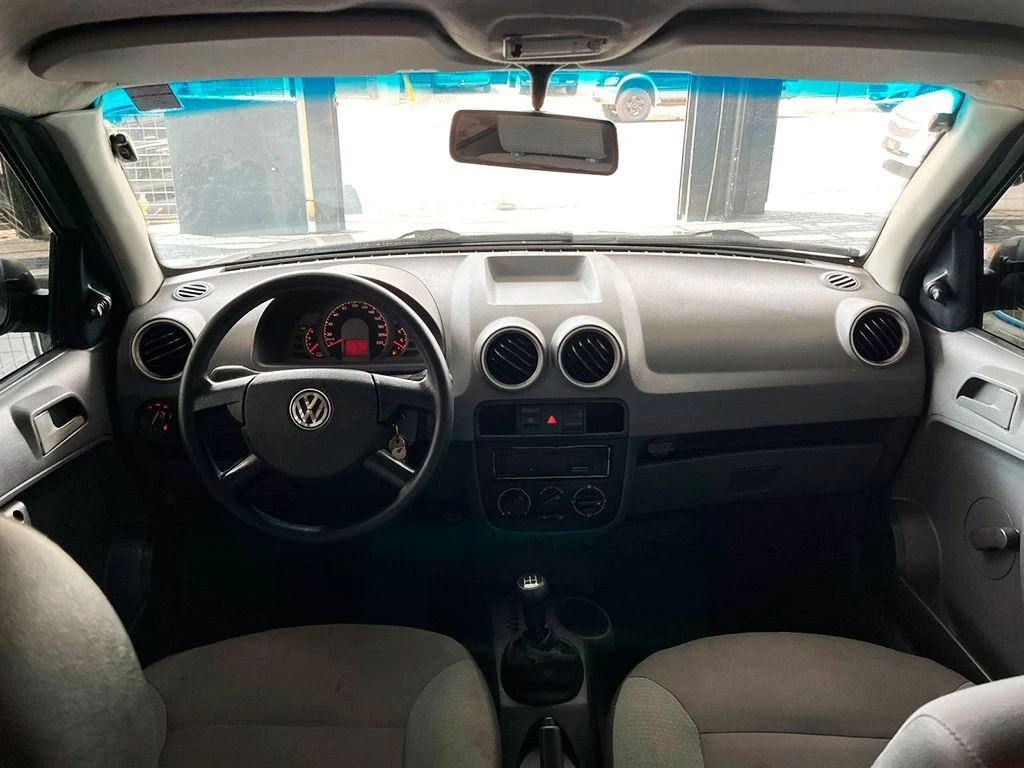 VOLKSWAGEN GOL